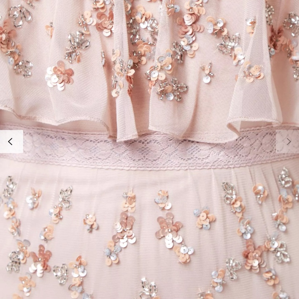 Adrianna Papell cold shoulder flutter sleeve gown - Picture 3 of 13